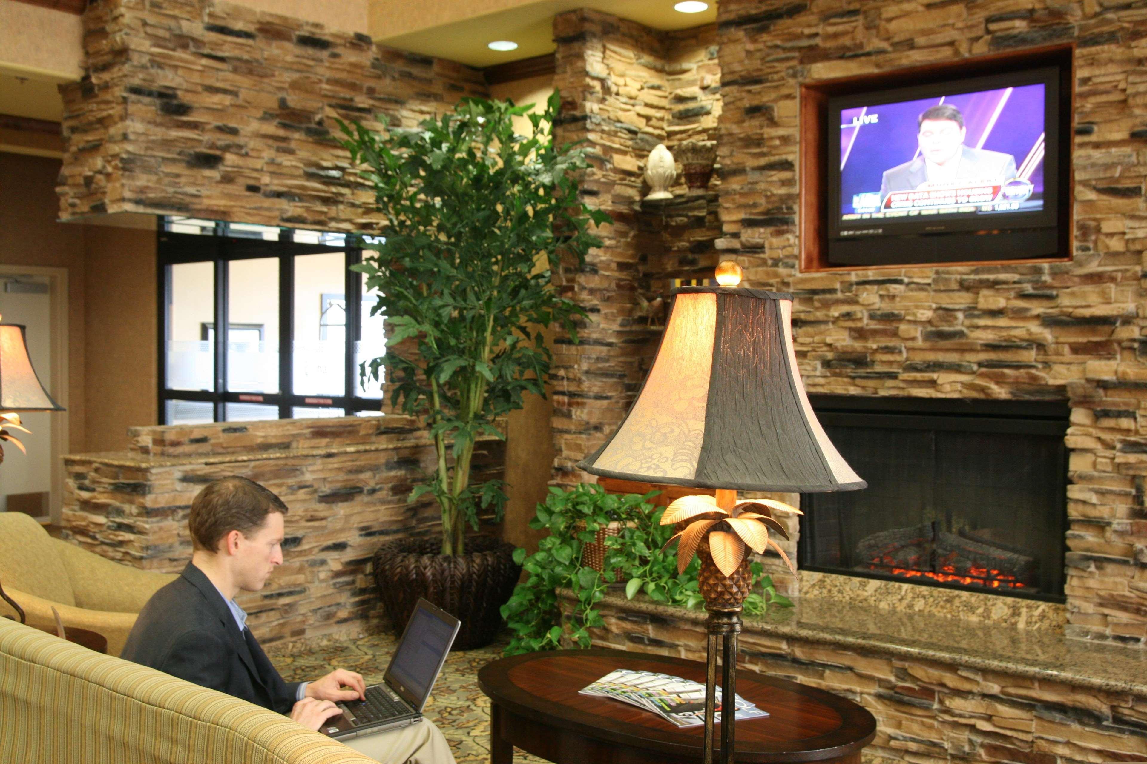 Hampton Inn & Suites Фармингтон Интерьер фото