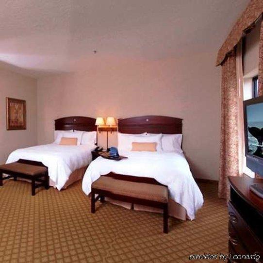 Hampton Inn & Suites Фармингтон Номер фото